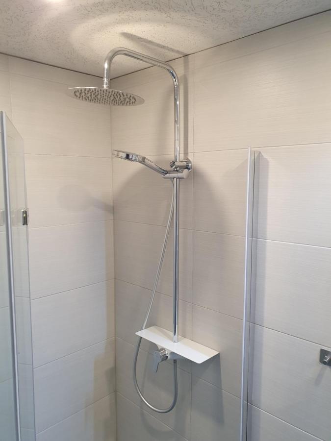 Uebernachtung An Der A2 Apartment Braunschweig Bagian luar foto