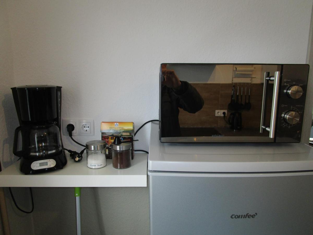 Uebernachtung An Der A2 Apartment Braunschweig Bagian luar foto